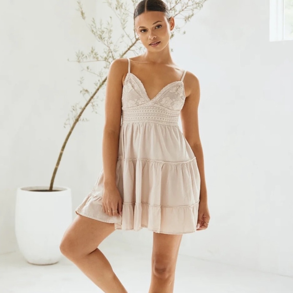 BLANCO BY NATURE MIA TAN COTTON MINI DRESS TIE OPEN BACK SIZE SMALL